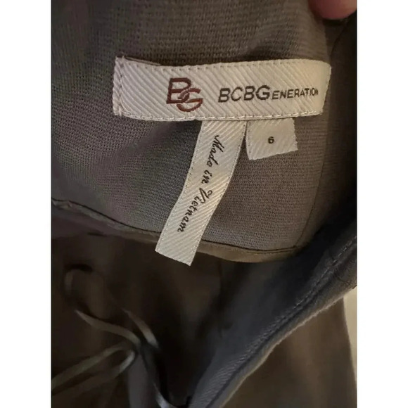 BCBGeneration Women’s Green Back Zipped Mini Dress Size 6 - Picture 4 of 6